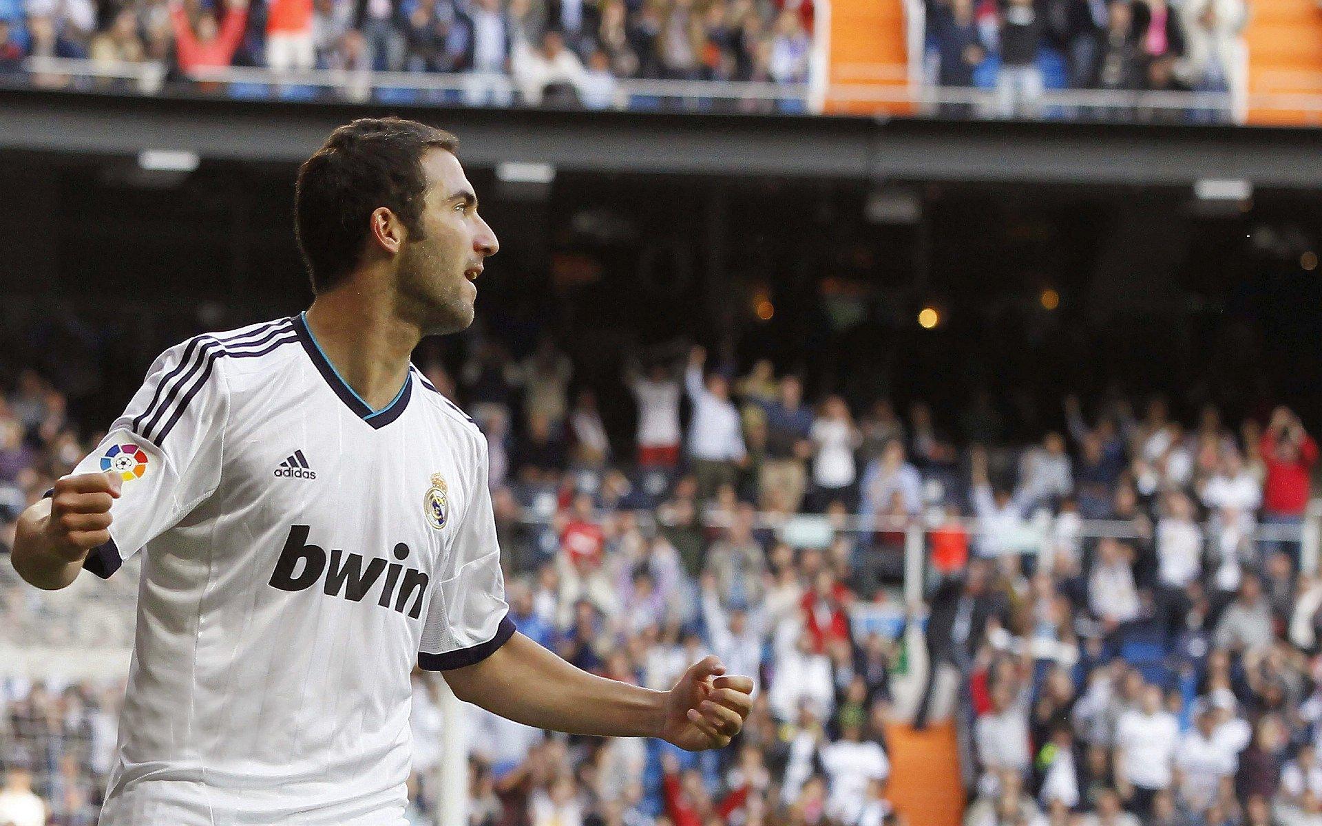 篮球名嘴痛批杜兰特,遇困难就逃跑的杜跑跑