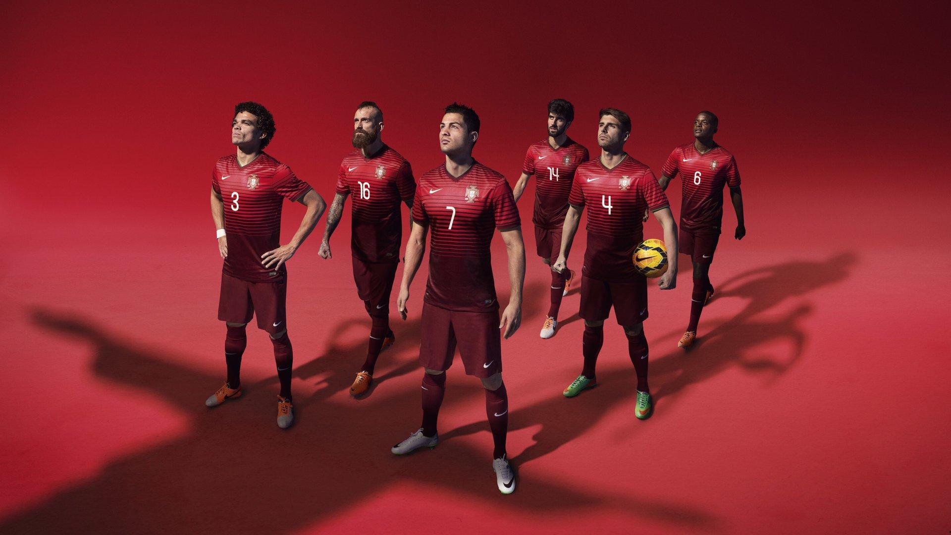 夜读，凌晨三点训练场上的哲学思考—唯有巴神能将足球踢成行为艺术